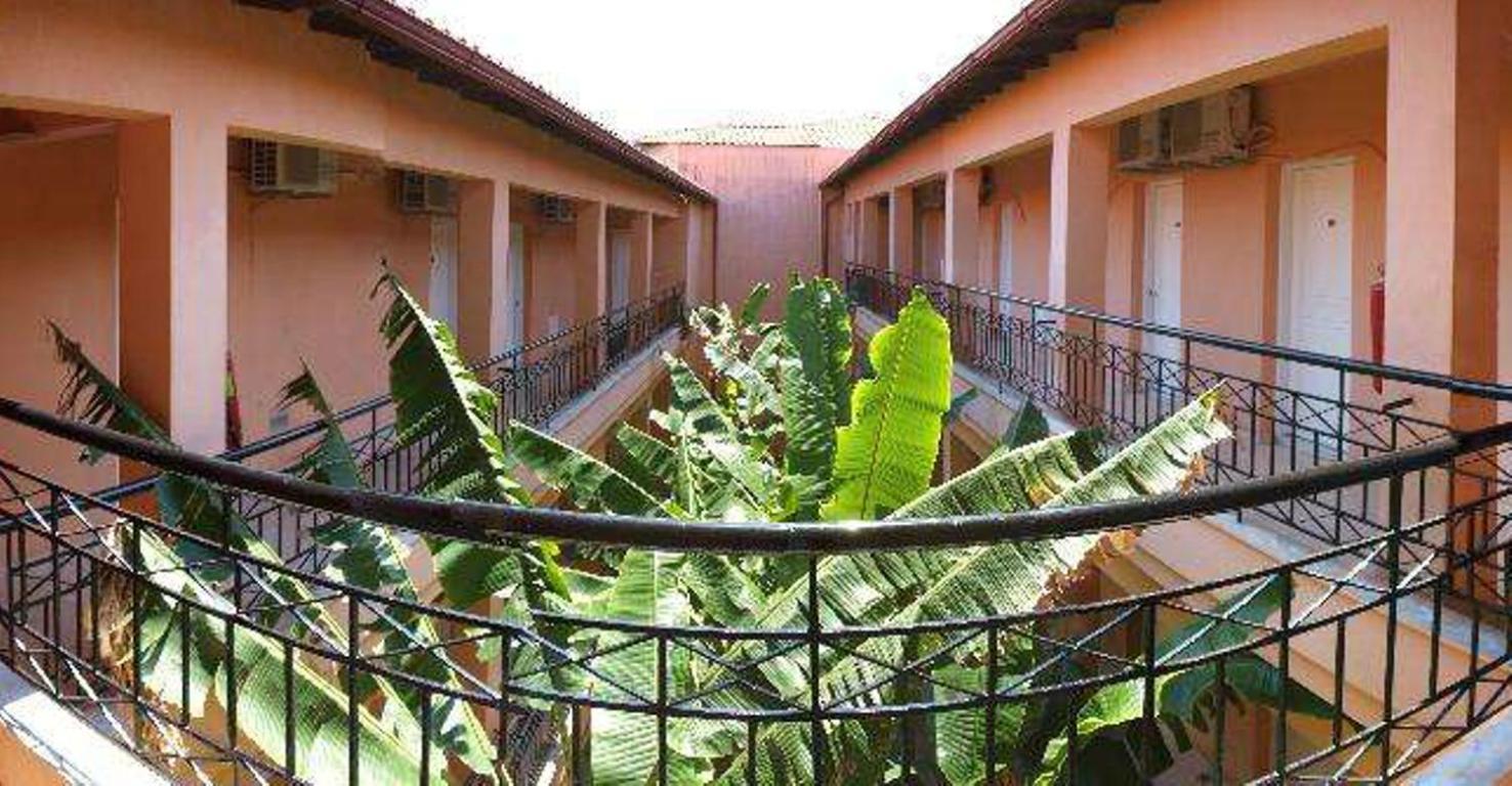 Polychrono Beach Hotel Bagian luar foto
